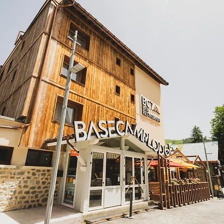 Base Camp - Les 2 Alpes 3* Les Deux Alpes