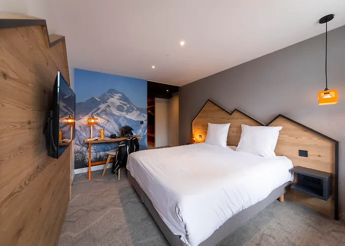 Base Camp - Les 2 Alpes Отель 3*